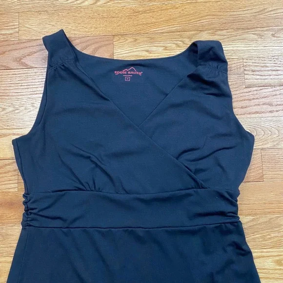 Eddie Bauer Surplice Midi Dress Womens M Black Sleeveless Empire Waist Classic - Picture 4 of 7